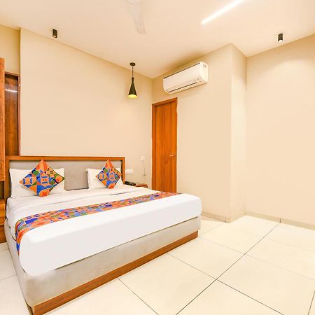 Fabhotel Dc Premium Zirakpur Zewnętrze zdjęcie