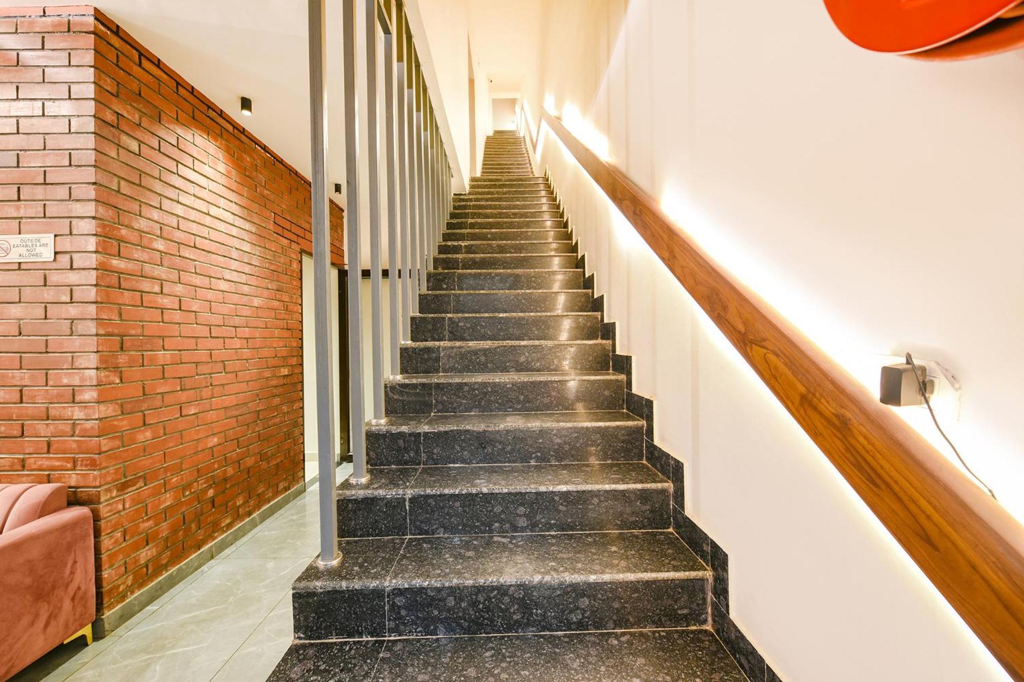 Fabhotel Dc Premium Zirakpur Zewnętrze zdjęcie