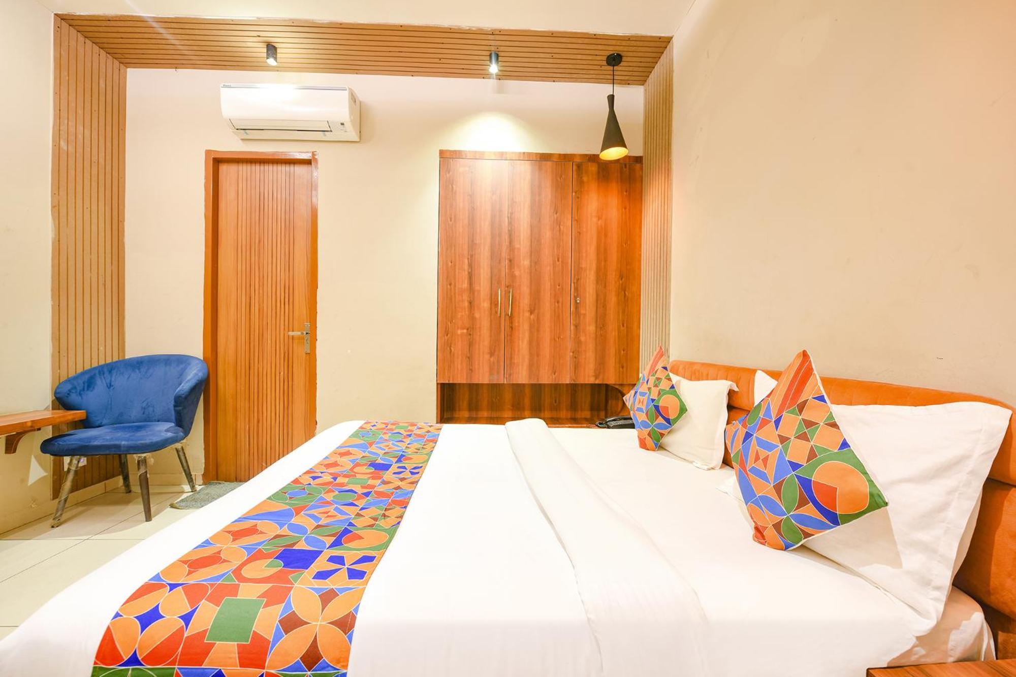 Fabhotel Dc Premium Zirakpur Zewnętrze zdjęcie
