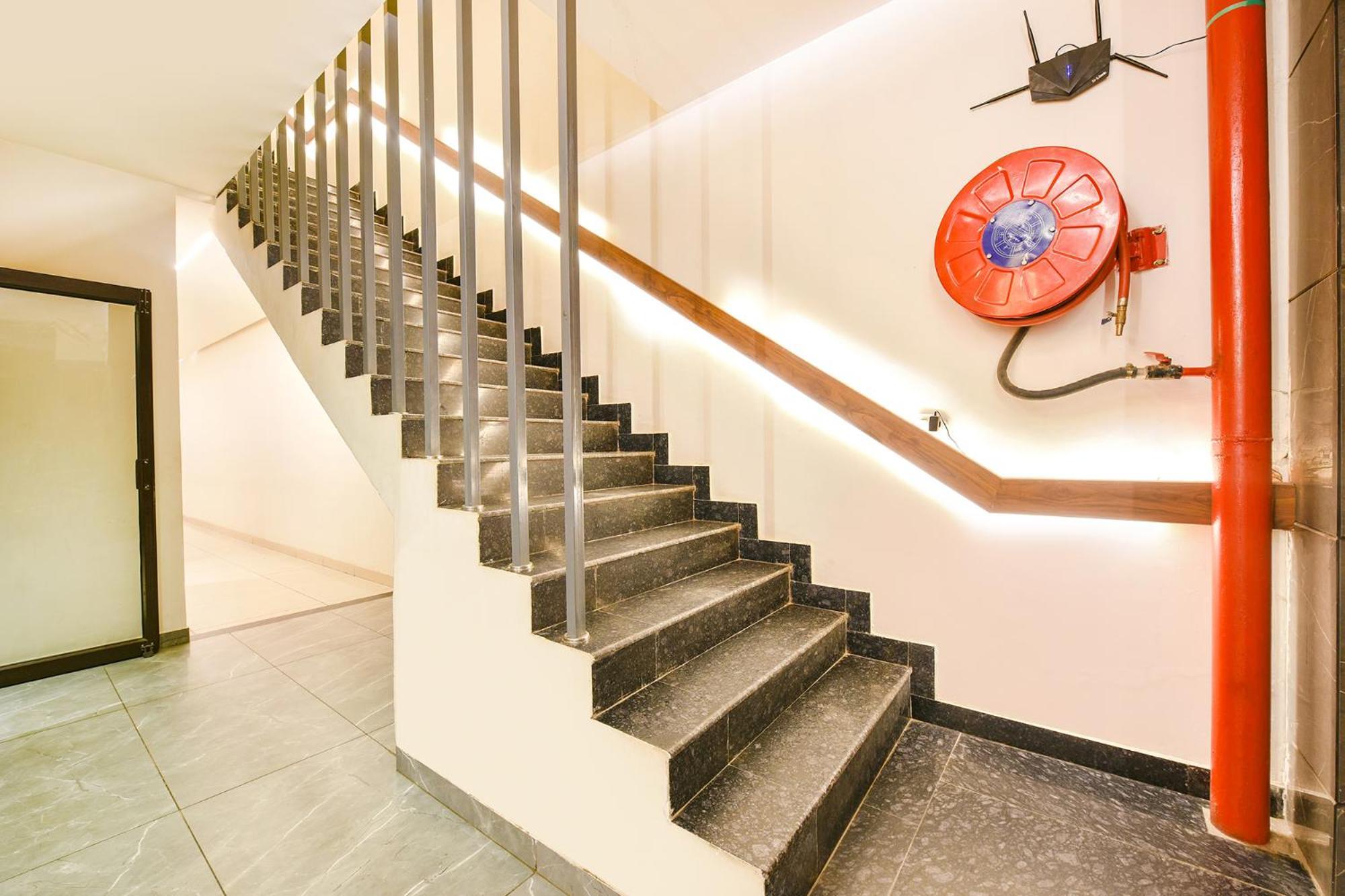 Fabhotel Dc Premium Zirakpur Zewnętrze zdjęcie